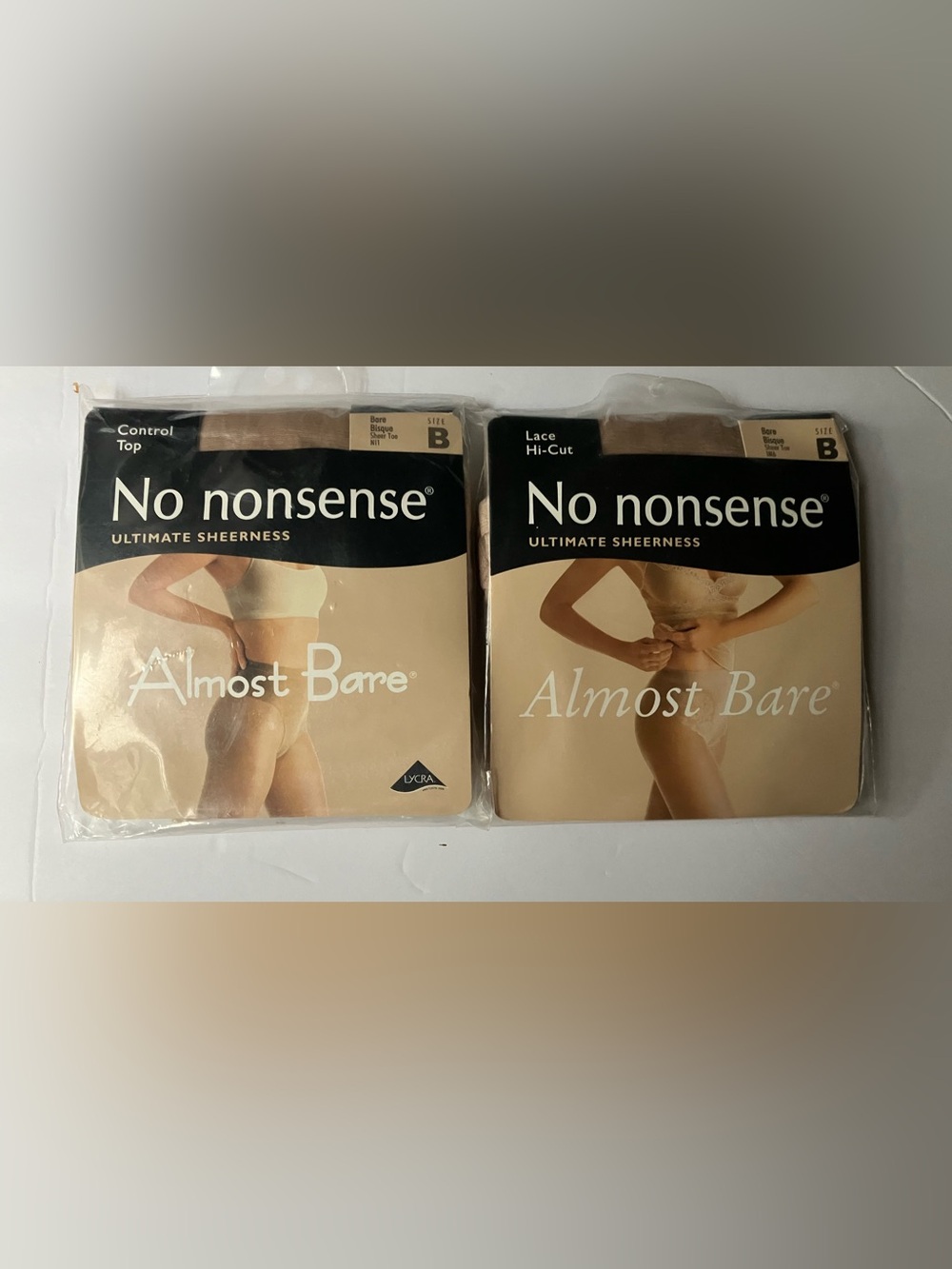 No Nonsense Almost Bare Lace Hi-Cut Pantyhose Sheer Toe Bare Bisque Mist Size B